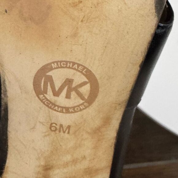 Michael Kors MK Plate Peep-Toe Booties – Size 6M - Picture 9 of 12